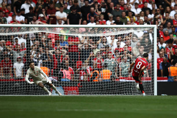 也常因纪律 也常因纪律