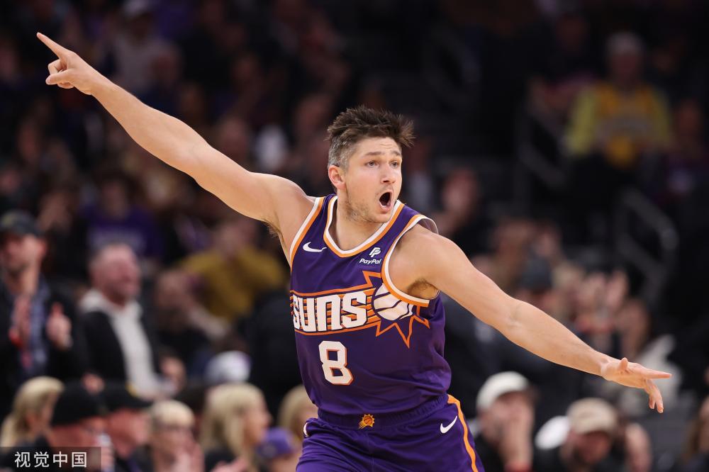 足球並非單 足球並非單